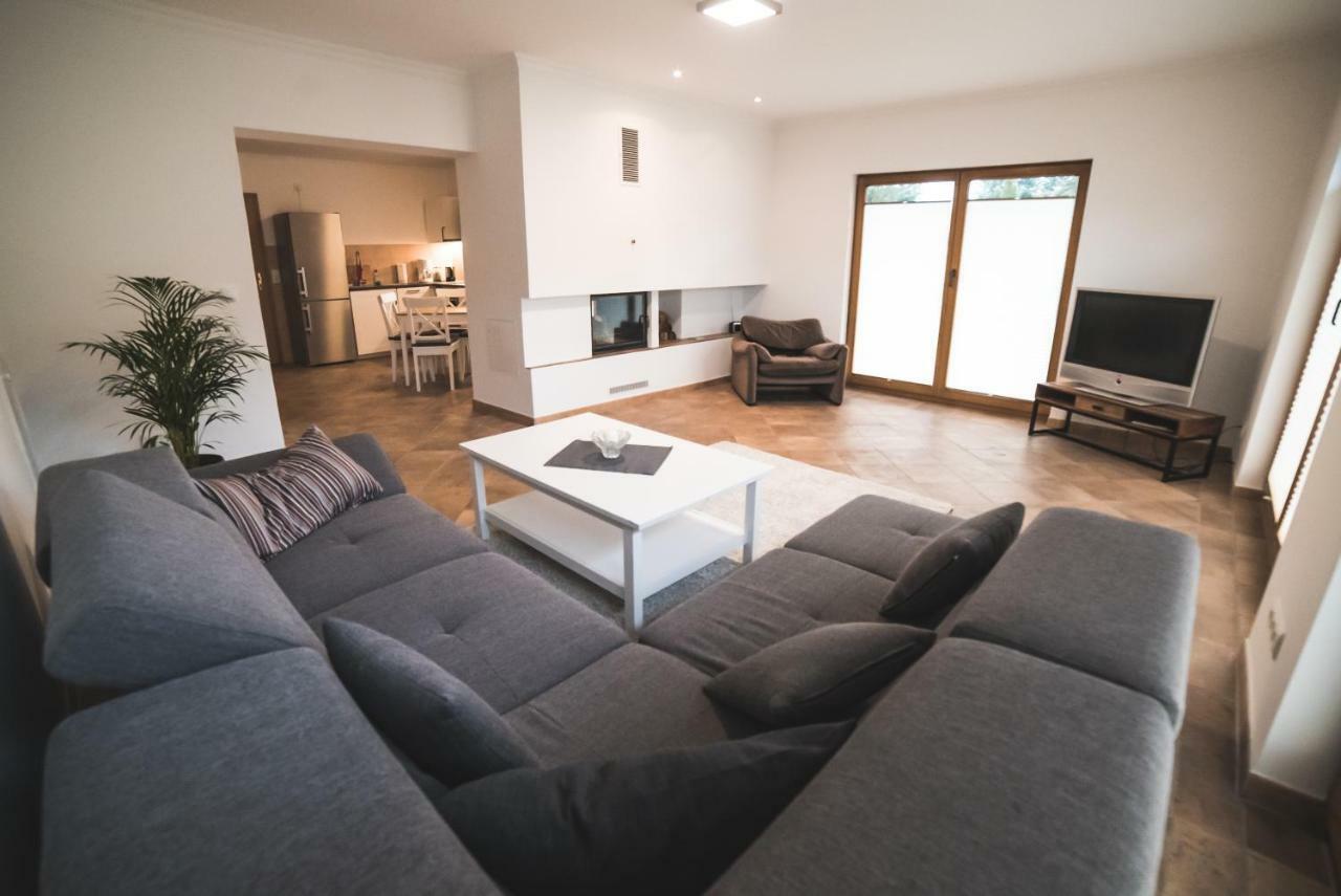 שוורין Ferienwohnung Am Aubach מראה חיצוני תמונה